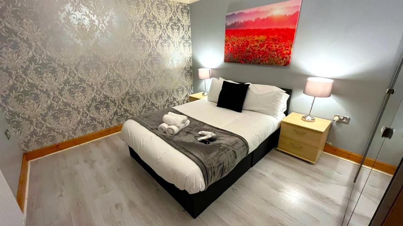 Elegant 2 Bedroom Chalet Edinburgh Bagian luar foto